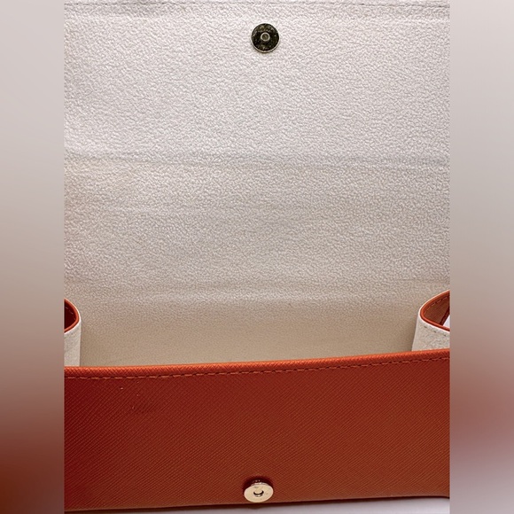 Tory Burch Sunglass Case - Picture 3 of 4